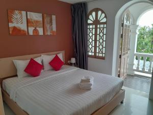 Island Patongbeach Apartments