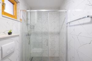 Aqua Maris Apartments