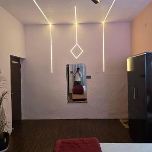 Varanasi Soulscape -Tajside Retreat