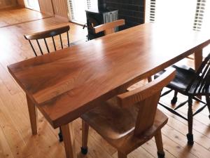 Amakusa Ebisu House -天草 えびすHOUSE , 港の前に建つ自然素材の一軒家-