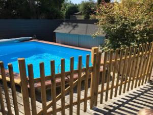 Spacieuse maison avec piscine