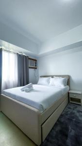 A Skyline Serenity Studio