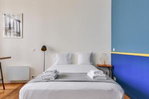 Modern studio 15 mn walk to Arc de Triomphe