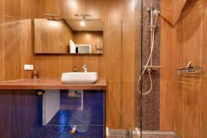 Modern studio 15 mn walk to Arc de Triomphe