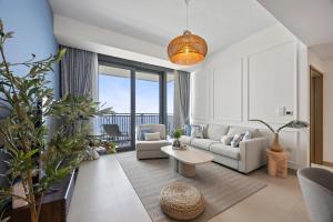 Luxury Seaview Apartment Near Bluewaters & JBR