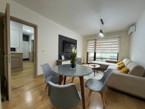 High End Apartments in Diamond Garden Building