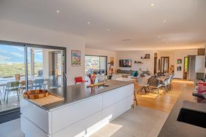 Villa Terra Bella hauteur de la ville avec piscine et vue mer