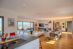 Villa Terra Bella hauteur de la ville avec piscine et vue mer