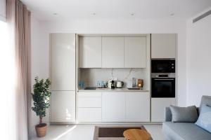 MARBELLA BANUS SUITES - Banus Playas del Duque Seaside Complex