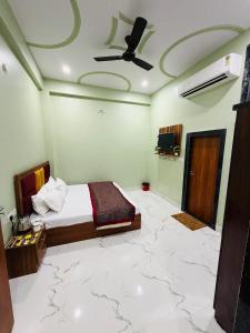 Hotel Shri Ji Nikunj, Vrindavan