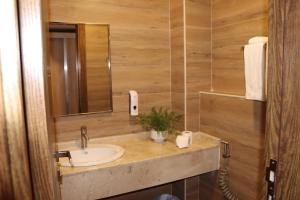 Aysel Hotel