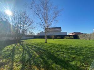 maison entière village paisible