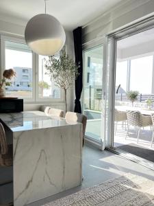 Luxury apartment Black Pearl Beluga with private Pool and Jacuzzi 
