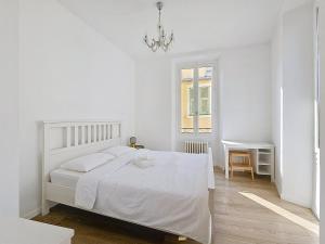 Perfectly located apartment - Old town of Nice