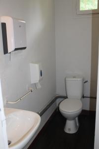 Hotels Le Bellevue Lisieux : photos des chambres