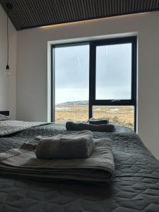 LL Properties - Aurora Lodges