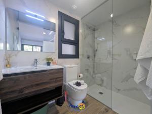 Chic 2 bedroom Apartment with Comunal Pool VM75