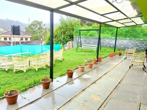 QUEENS COTTAGE - individual cottage