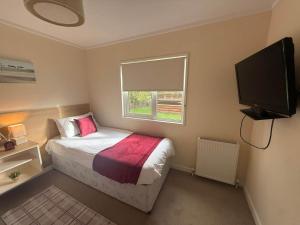 Misty Waters - 16 Misty Bay