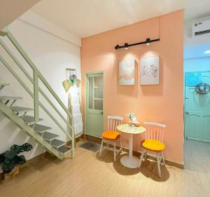 LIMITED OFFER !!! Little Cozy & Downtown LOFT - 400m to METRO BenThanh