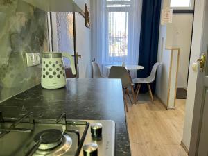 Під Дубом, біля ТЦ Форум В квартирі є газова колонка і конвектор