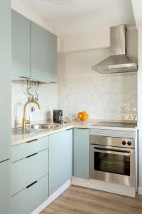 Stunning Views I Lisbon Chic Stay