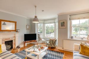2 Bed in Fowey oc-p00638