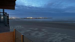 Uniek appartement met zeezicht en privé garage