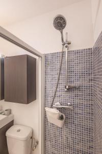 Justino Triana Center by Valcambre