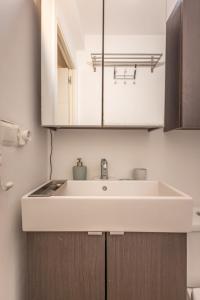 Justino Triana Center by Valcambre