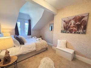 Large 6-Bed Victorian House Prime Harrogate Stay