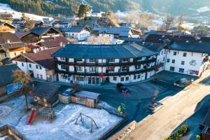 Apartment by Hotel Alpenstolz