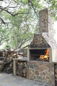 Bridgewaters Horse Park Poolside Rondawel