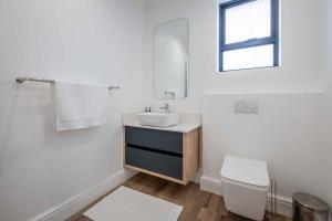 Ridgeview Manor Apartment