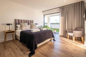 Ridgeview Manor Apartment