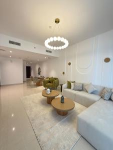 Duja Tower 4405