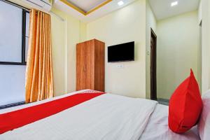 Hotel O by OYO OM Shanti Palace