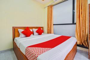 Hotel O by OYO OM Shanti Palace