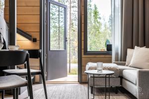 Levin Lyhty Bea for 3 guests and Bella for 6 guests by Hilla Villas