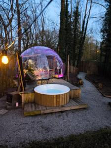 Dôme design by Out & Lodge