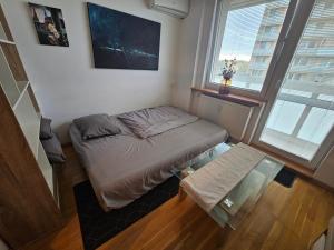 Garsónka s klímou v Senici