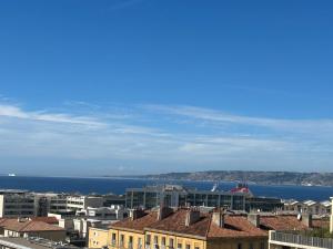 Chez Sonia - Appart T3 Neuf - Vue Mer, 20 min du Vieux-Port, Gare St Charles