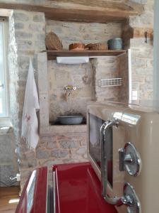 La Petite Authentique