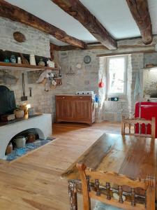 La Petite Authentique