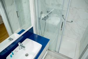 Sunny Sea View Aparthotel in Orbi City Batumi