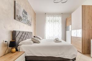 San Siro Hideaway, Garage,Metro&Wifi!