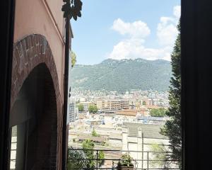 Alture di Como-splendido appartamento