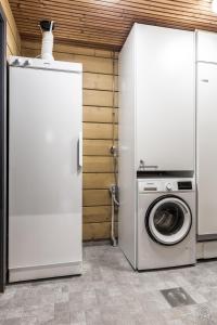 Levin Lyhty Adele A4 by Hilla Villas