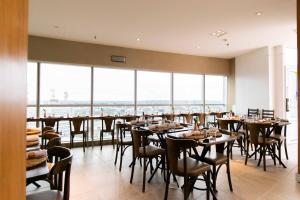 1216 Vision · Vision Hotel em Brasília 48721