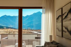 Laax Alpine Lodge by Quokka 360 - terrace with magnificent mountain views